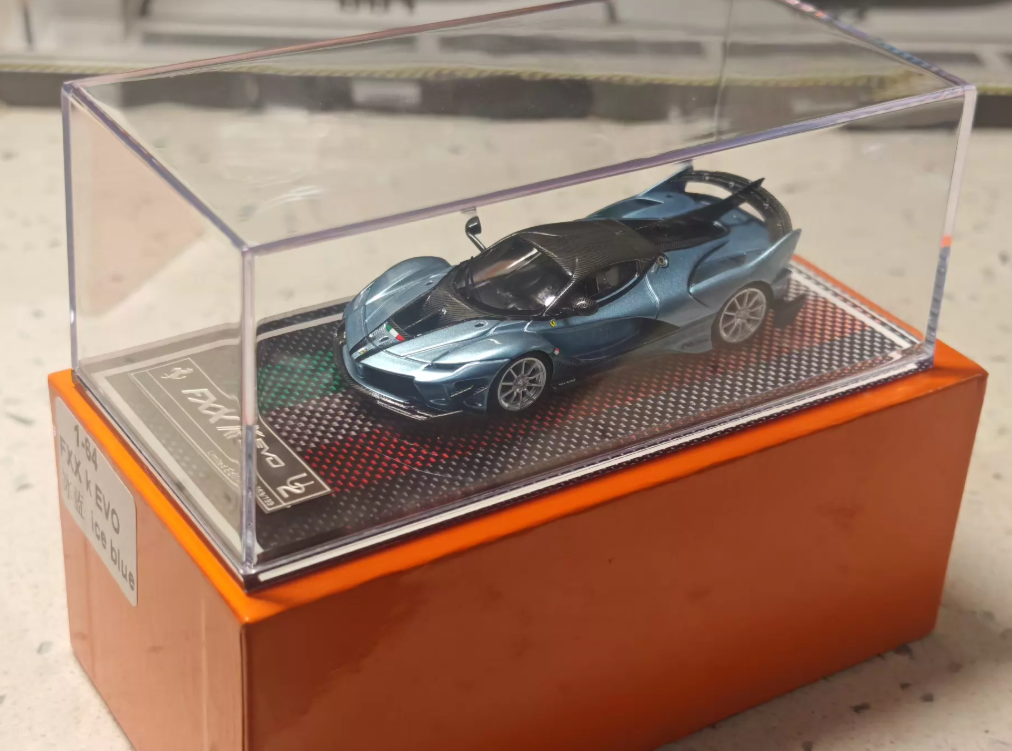 U2 1/64 Ferrari FXX-K Evo Metallic Blue Limited 199