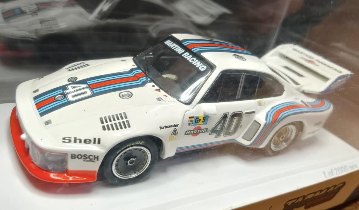 Minichamps x Tarmac Works 1/64 Porsche 935 Martini No.40