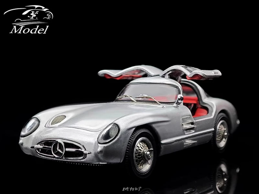 YS Yongsheng 1/64 Mercedes-Benz 300 SLR Uhlenhaut Silver Red
