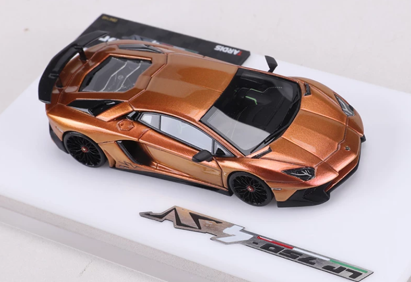 TARDIS 1/64 Lamborghini Aventador LP750-4 SV Chameleon Orange Resin