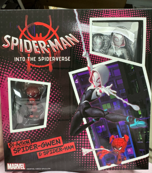 SV-Action Into the Spider-Verse Spider-Gwen and Spider-Ham Figure Set