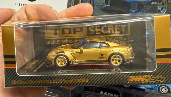 INNO64 TOP SECRET Nissan GTR R35 Gold Thailand Diecast Expo 2025 1:64