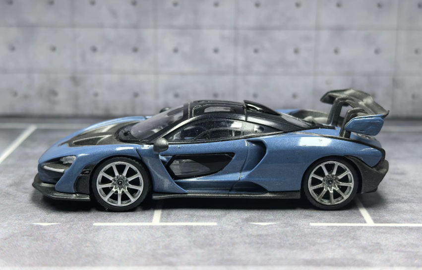 MINI GT #13 McLaren Senna Blue/Grey Metallic Boxed 1/64