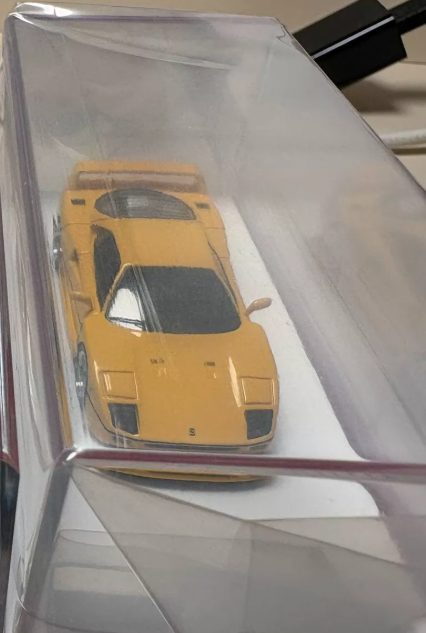 1/64 DMH Ferrari F40 First Edition Yellow Resin Model