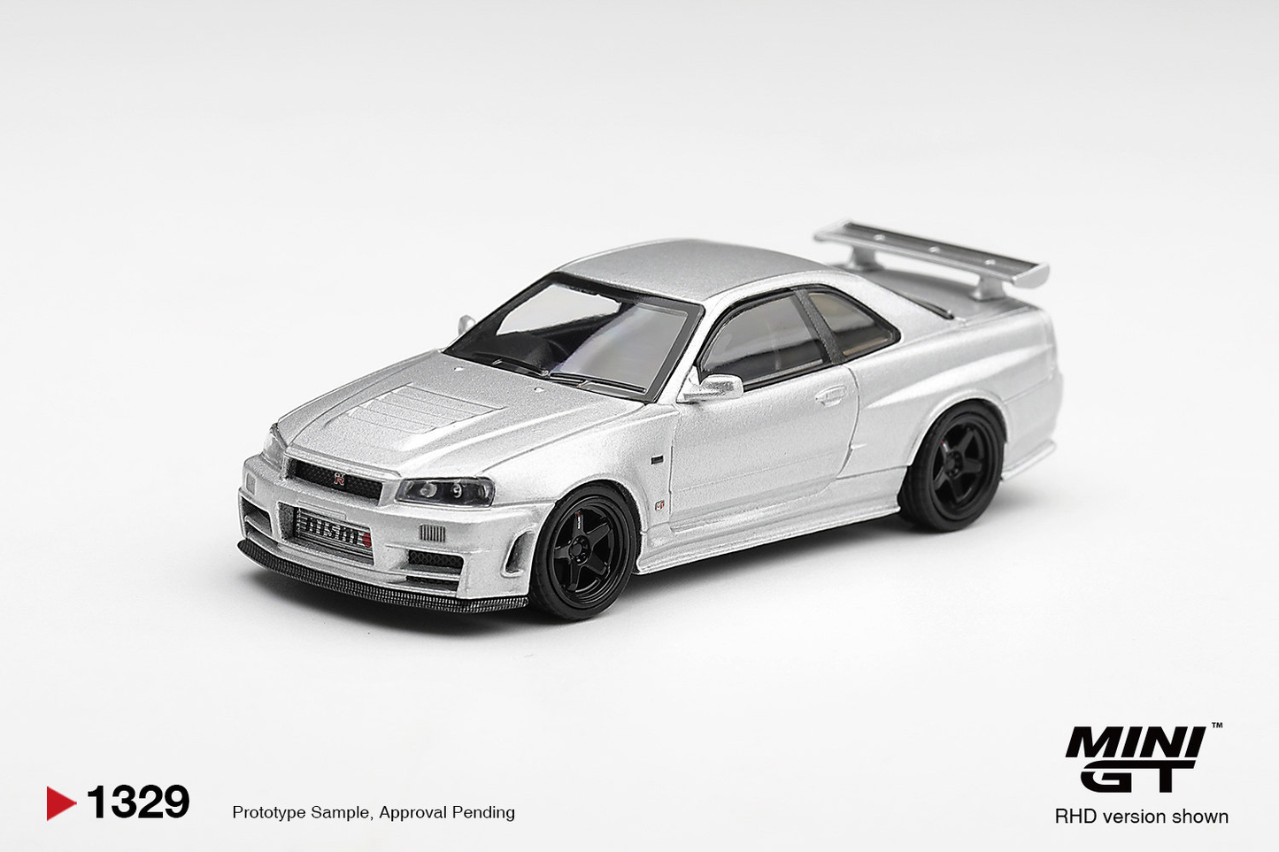 MINI GT 1/64 Nissan NISMO R34 GT-R –Preorder Nov 2026