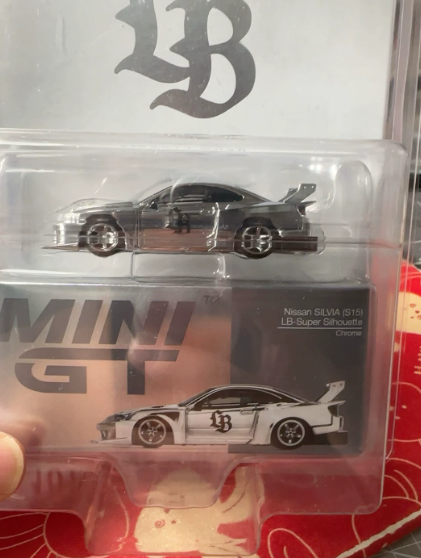MINI GT 1014 Nissan SILVIA S15 LB Super Silhouette Chrome LB Store Ltd