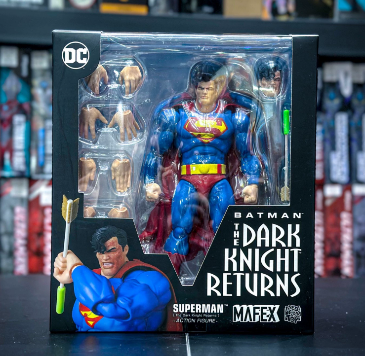 MAFEX No.161 The Dark Knight Returns Superman Action Figure