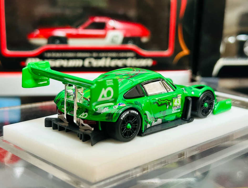 Top 1/64 Porsche 911 HOONIPIGASUS Green Dinosaur Race Livery