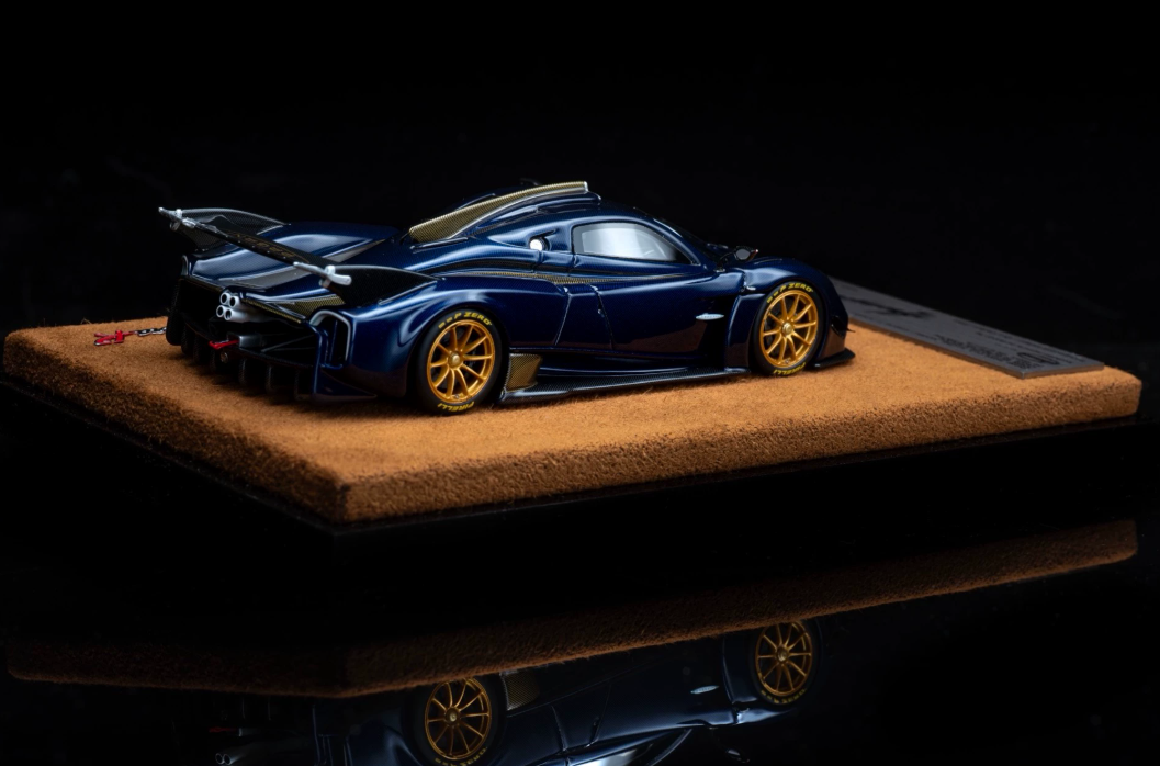DMy 1/64 Pagani Huayra R Custom Blue Gold Carbon Alloy Model