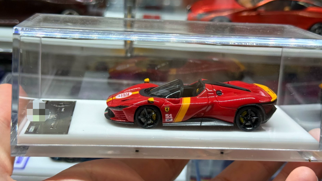 TOC FuelMe Drakhy 1/64 Ferrari Daytona SP3 #51 Champion Livery