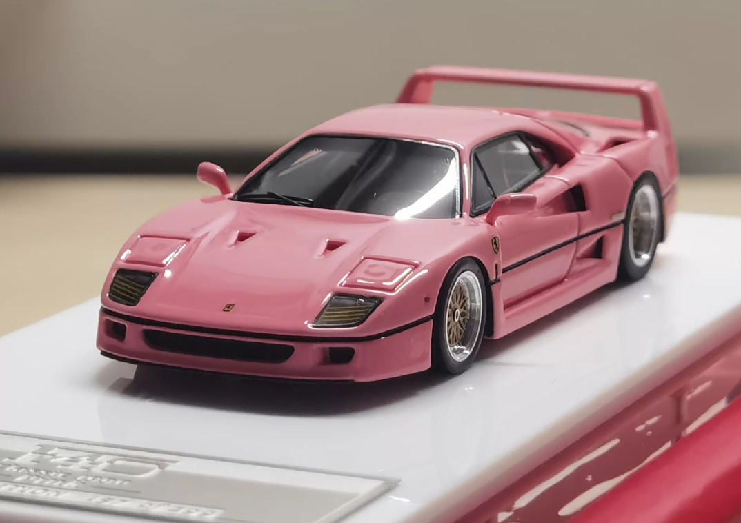MY 1/64 Ferrari F40 Classic Series Pink Resin Model