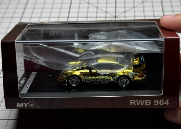Motorhelix 1/64 Porsche 964 RWB Silver-Fenix Gold TMCS Exclusive